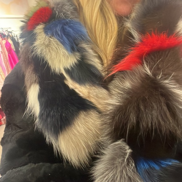 Multicolor Fur Scarf by  optimal accessories - Picture 3 of 4